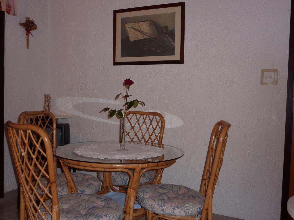 Apartment La Roza Фунтана Екстериор снимка