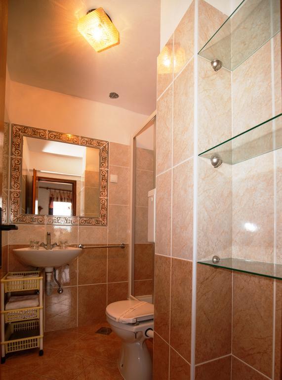 Apartment La Roza Фунтана Екстериор снимка